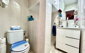 Property slide 19