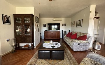 Property slide 14