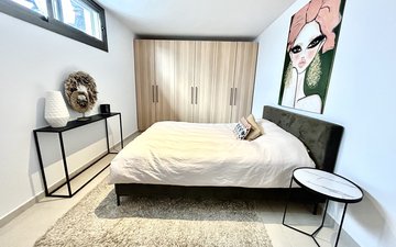 Property slide 31