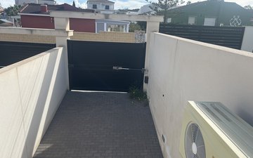Property slide 28