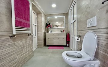 Property slide 25