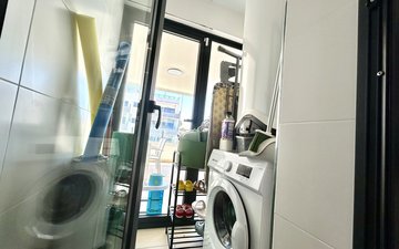 Property slide 14