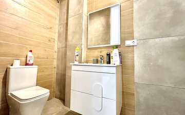 Property slide 24