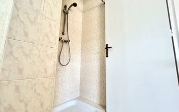 Property slide 44