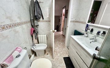 Property slide 17