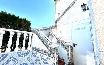 Property slide 22