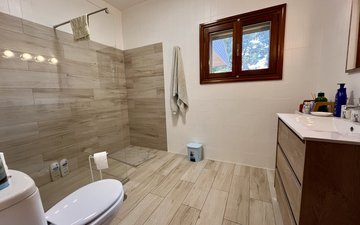 Property slide 20
