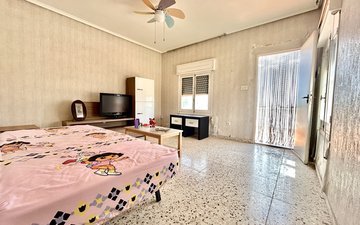 Property slide 40