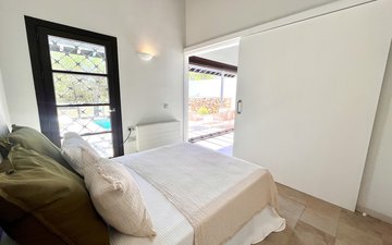 Property slide 7