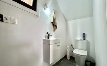 Property slide 15