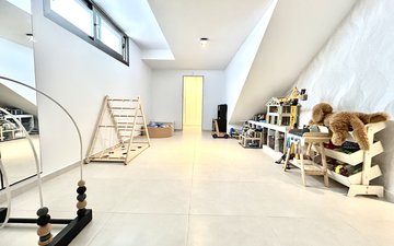Property slide 38