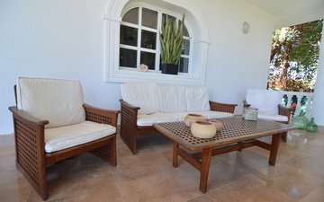 Property slide 25