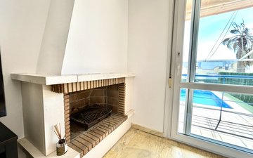 Property slide 7