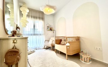 Property slide 18