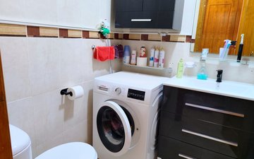 Property slide 20