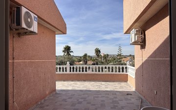 Property slide 41