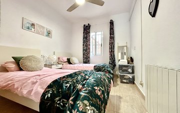 Property slide 10