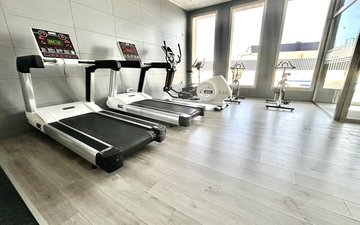 Property slide 25