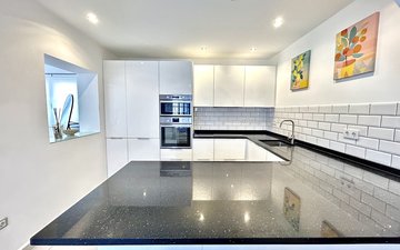 Property slide 10