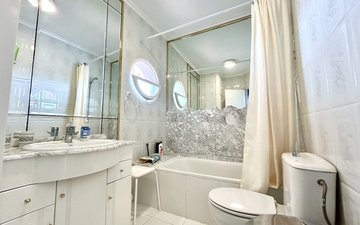 Property slide 25
