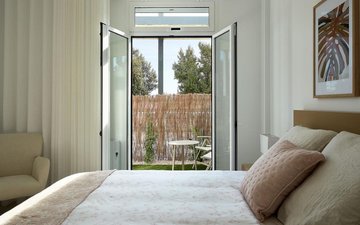 Property slide 17