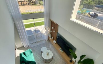 Property slide 21
