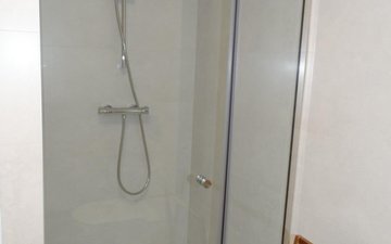 Property slide 20