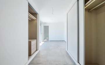 Property slide 31