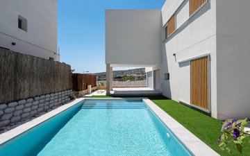 Property slide 5