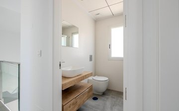 Property slide 25
