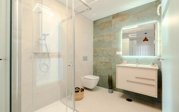 Property slide 21