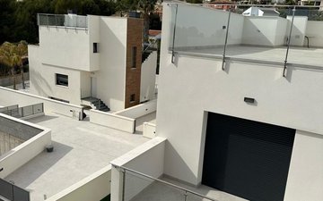 Property slide 30