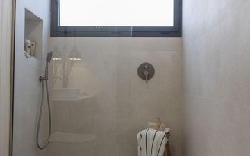 Property slide 23