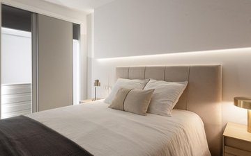Property slide 18