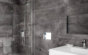 Property slide 18