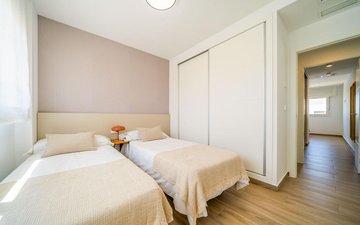 Property slide 20
