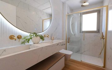 Property slide 39