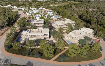 Property slide 17
