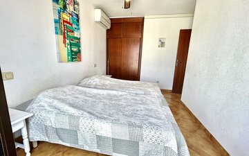 Property slide 14