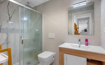 Property slide 19