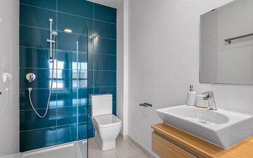 Property slide 17