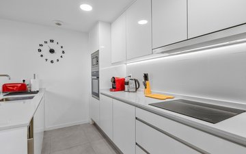 Property slide 17