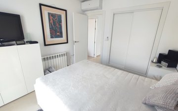 Property slide 14