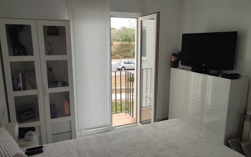 Property slide 16