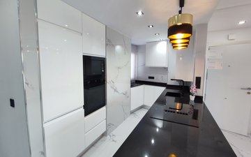 Property slide 14