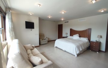 Property slide 33