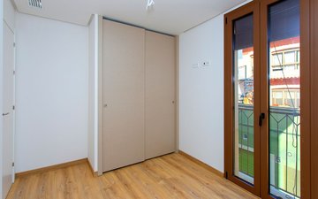 Property slide 22