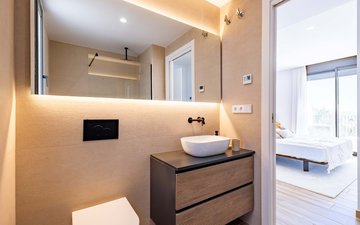 Property slide 19