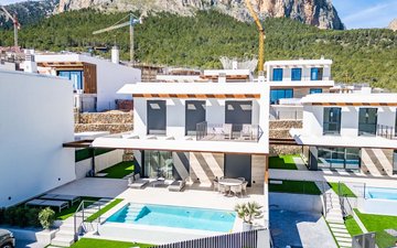 Property slide 23