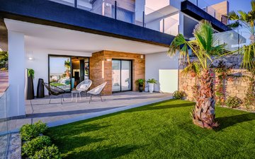 Property slide 14
